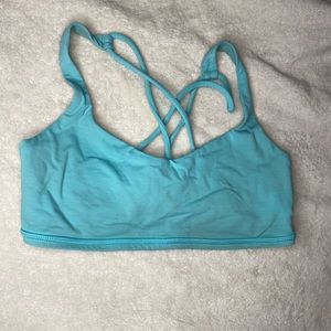 Lululemon Free to Be Bra